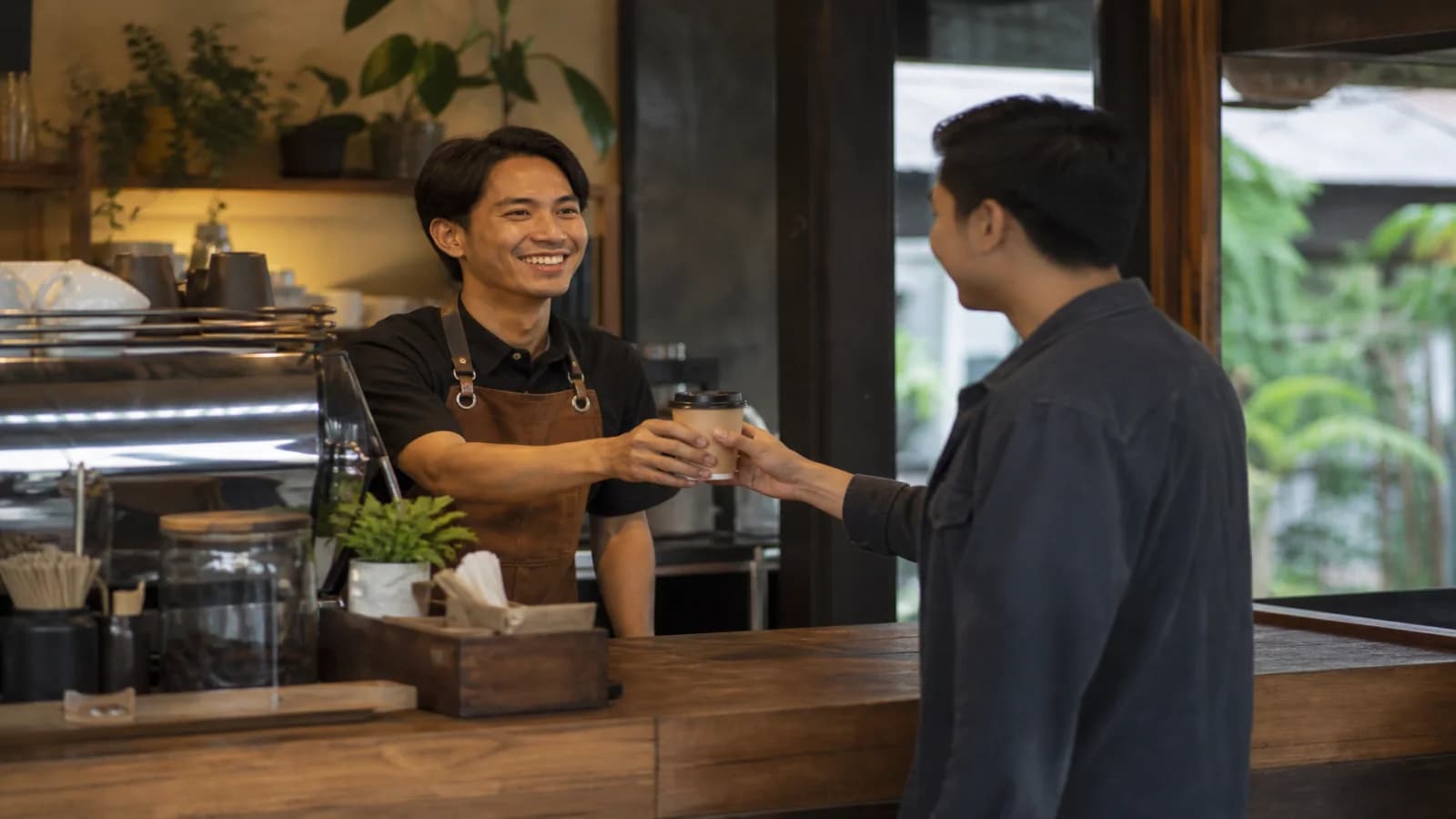 Ilustrasi artikel: Strategi Loyalty Program Coffee Shop agar Pelanggan Datang Lebih Sering